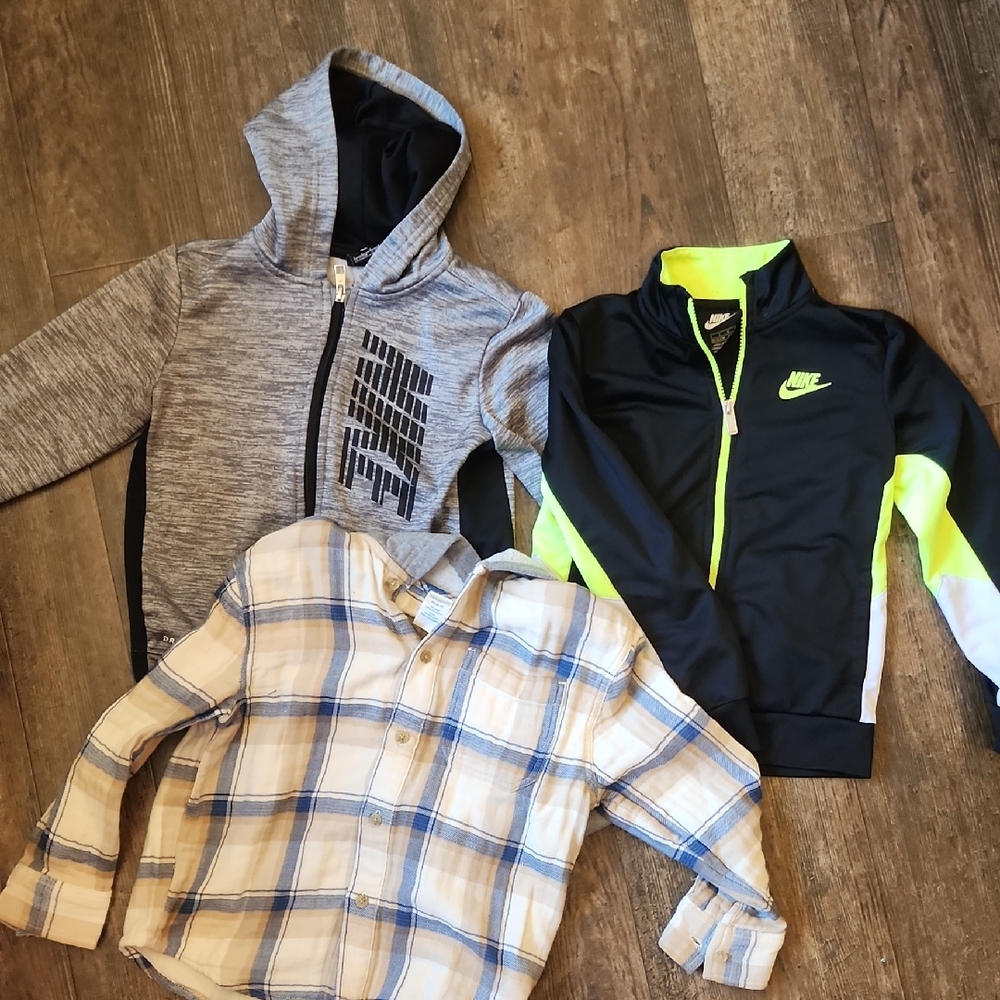 Kids Size 7 Nike Jacket Bundle - 3 Jackets